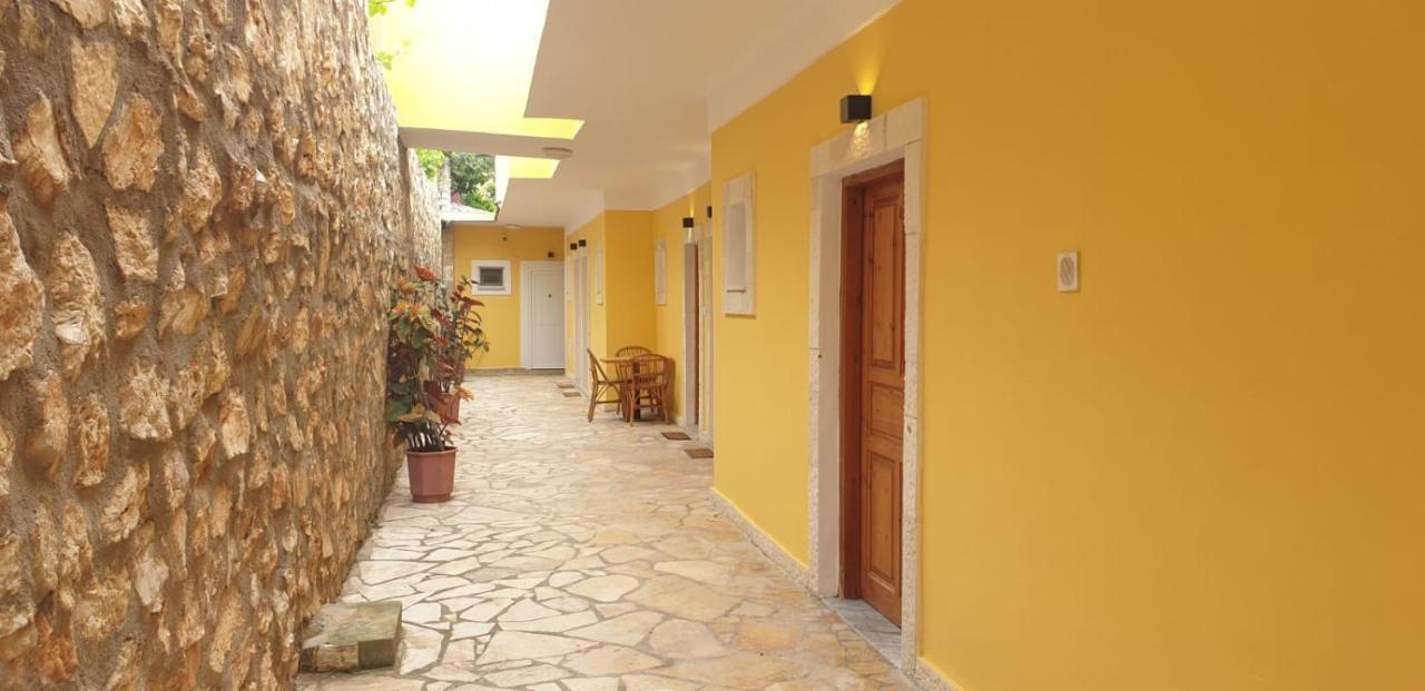 Escape Rooms Himara Kültér fotó